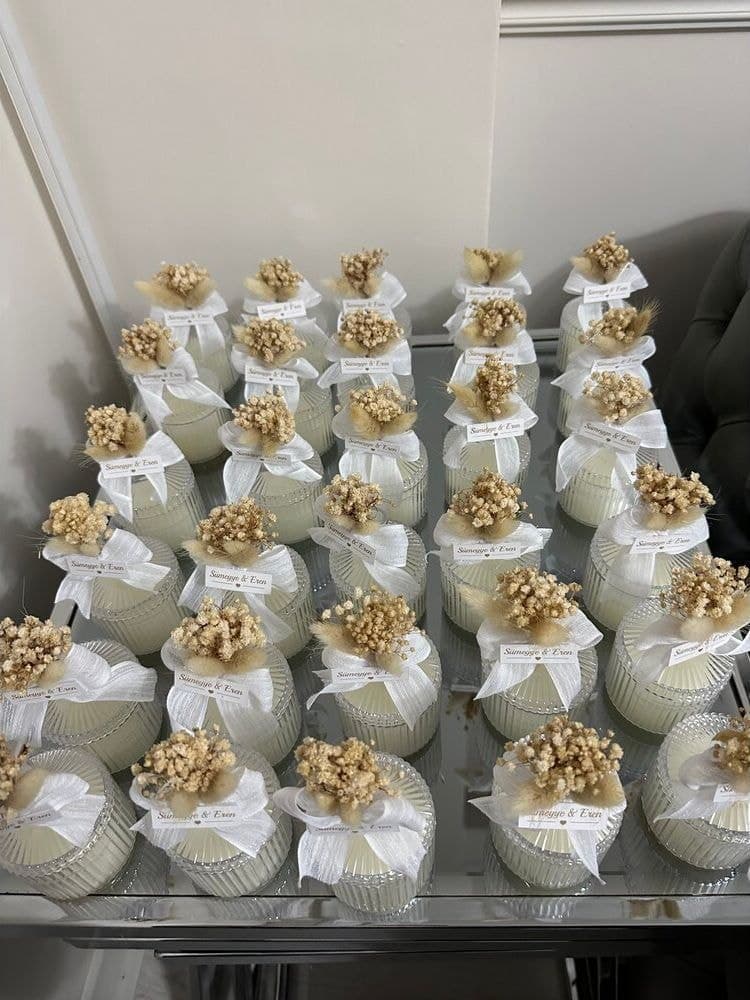 Gold isimlik detaylı hediyelik