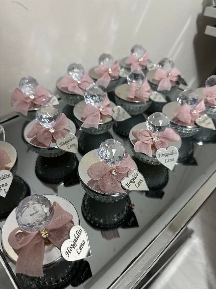 Gümüş kristal kapaklı hediyeliğimiz