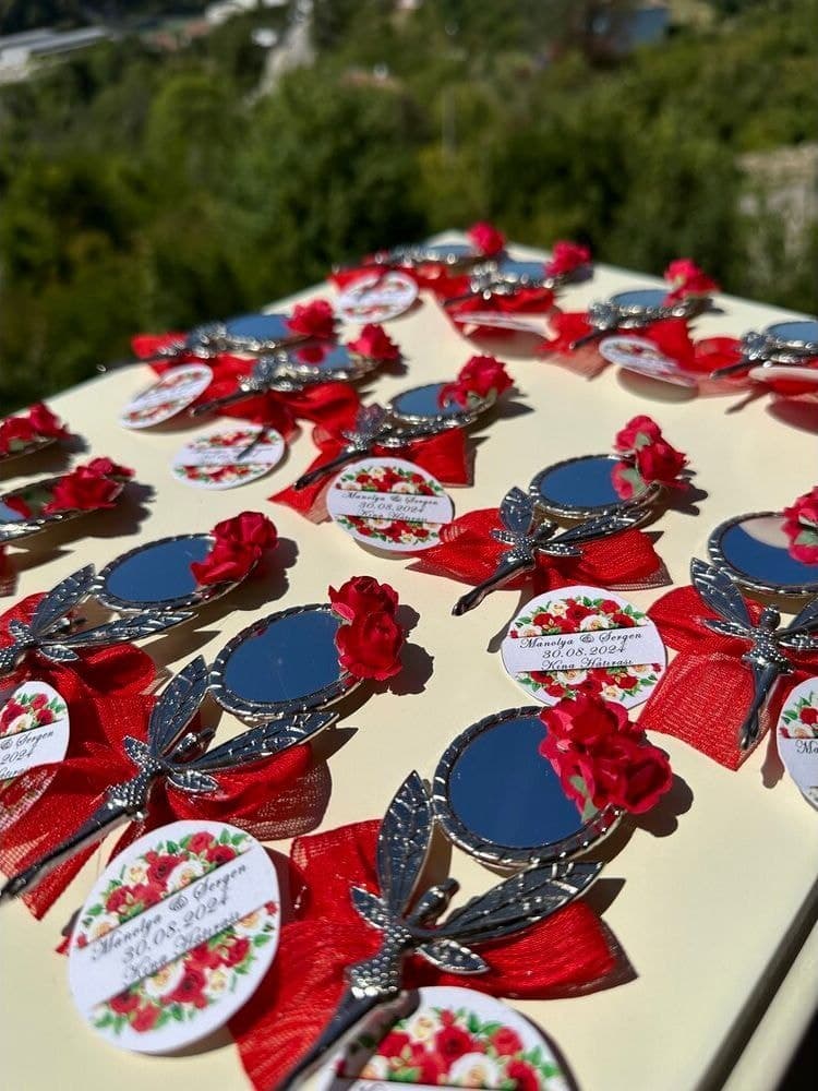 Aynalı hediyelik